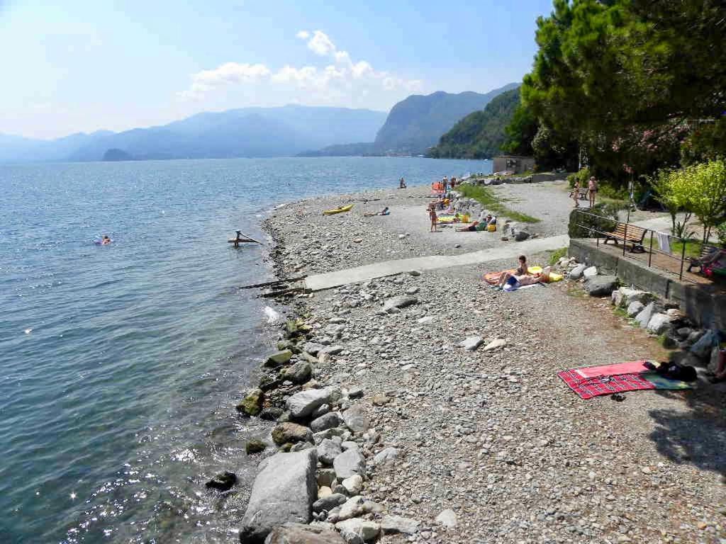 Lake View Apartments Аккуазериа Экстерьер фото